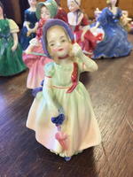 TIMED ONLINE AUCTION COLLECTIBLE FIGURENES - STEIFF - DOLLS - QUILTS Auction Photo